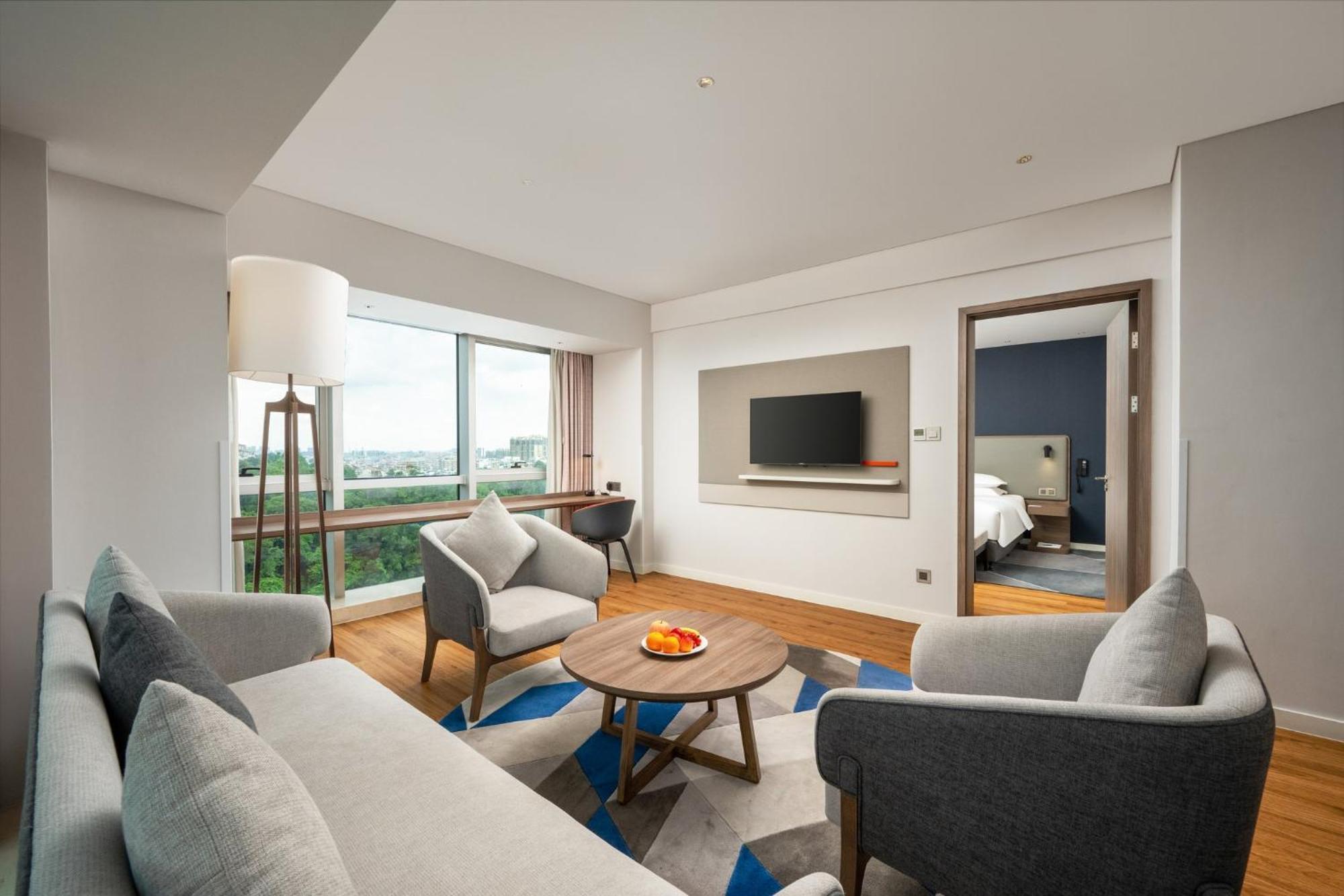 Holiday Inn Express Jiangmen Jianghai By Ihg Exterior photo