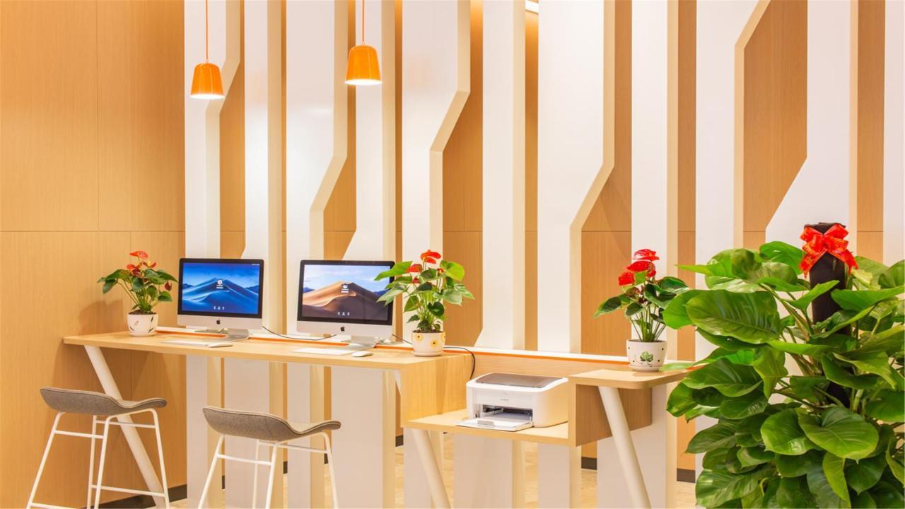 Holiday Inn Express Jiangmen Jianghai By Ihg Exterior photo