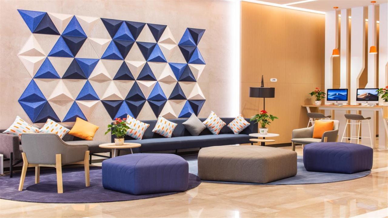 Holiday Inn Express Jiangmen Jianghai By Ihg Exterior photo